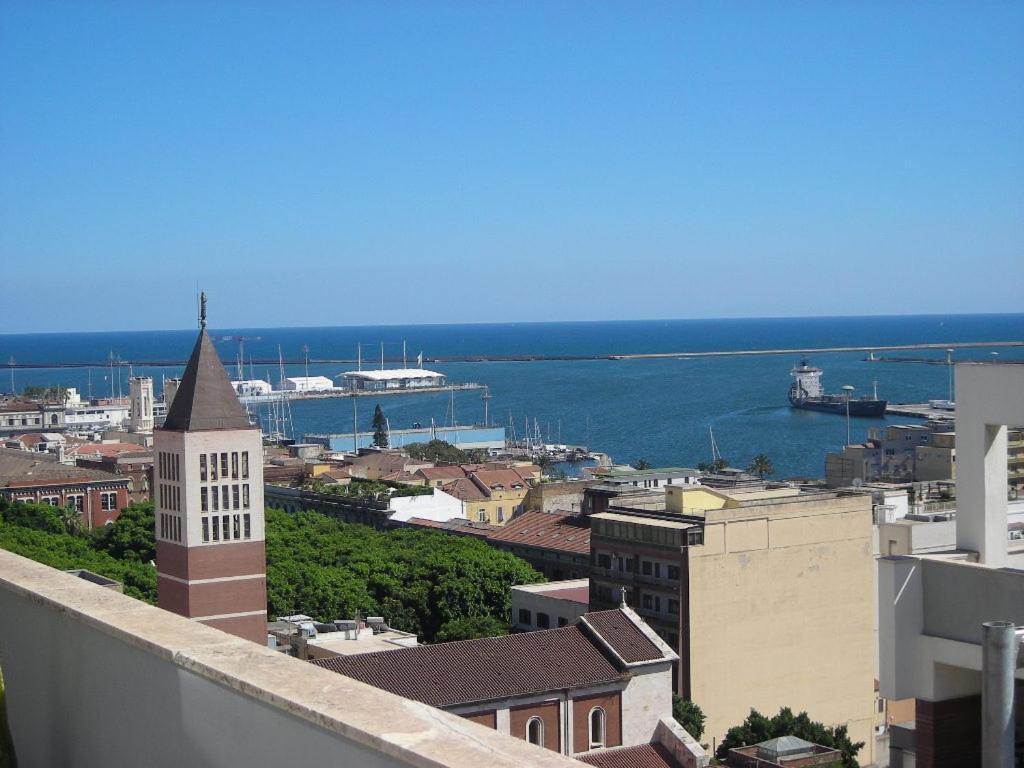 Appartamento Panoramico Cagliari, I Tre Grilli, Centro Eksteriør billede
