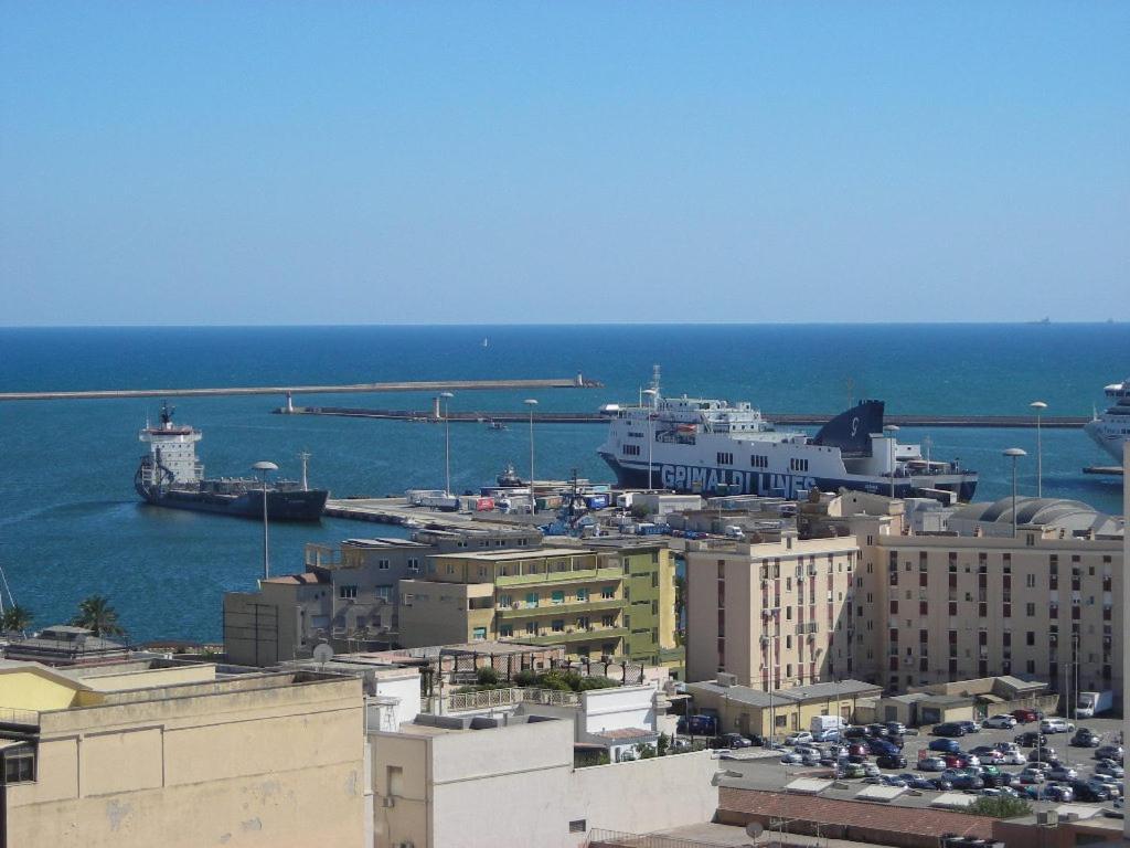 Appartamento Panoramico Cagliari, I Tre Grilli, Centro Eksteriør billede